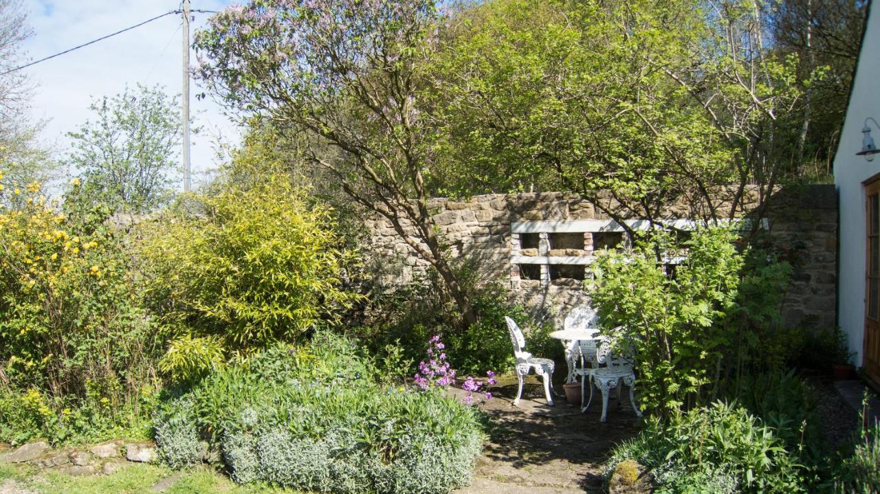 Hadrian'S Barn Hotel Heddon on the Wall Exterior photo