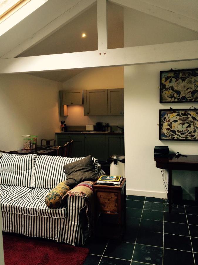 Hadrian'S Barn Hotel Heddon on the Wall Exterior photo