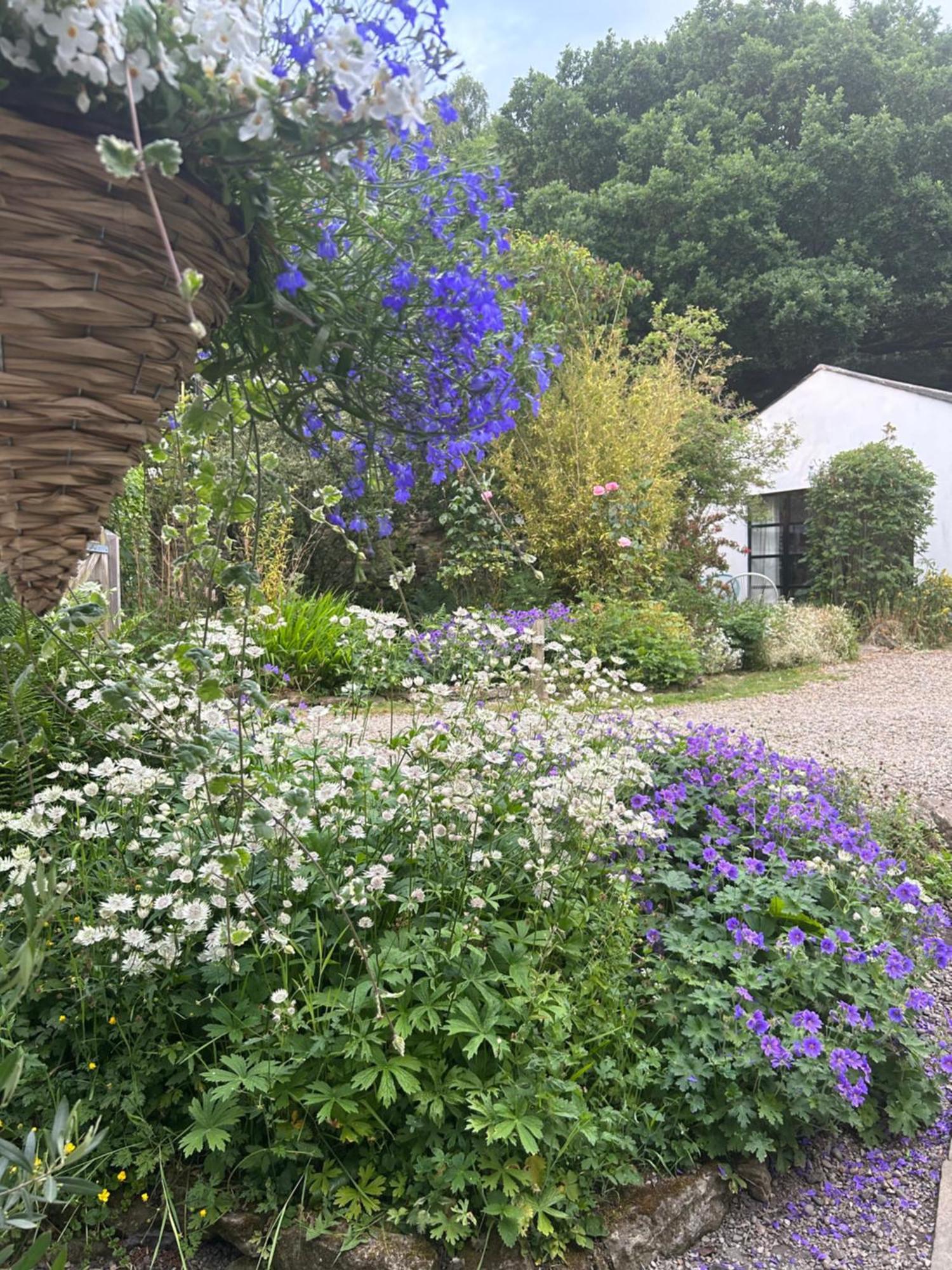 Hadrian'S Barn Hotel Heddon on the Wall Exterior photo